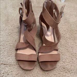 Steve Madden Tan Wedge Sandals